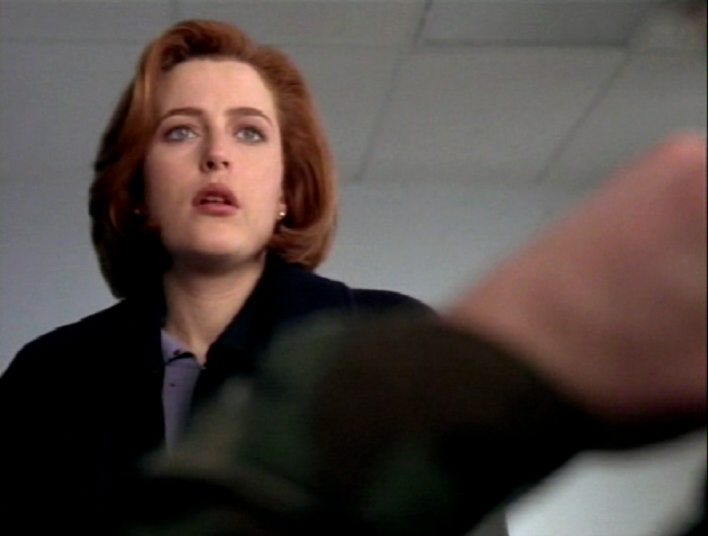 The X-Files Screen Grab Archive: Max Outtakes